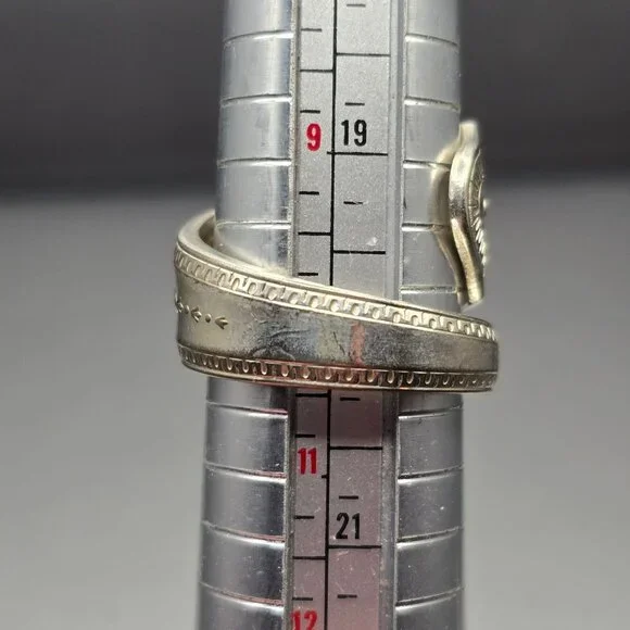 VTG Monarch Plate Silver Spoon Ring Size 10 Ornate Floral Pattern 15.61g - Picture 6 of 10